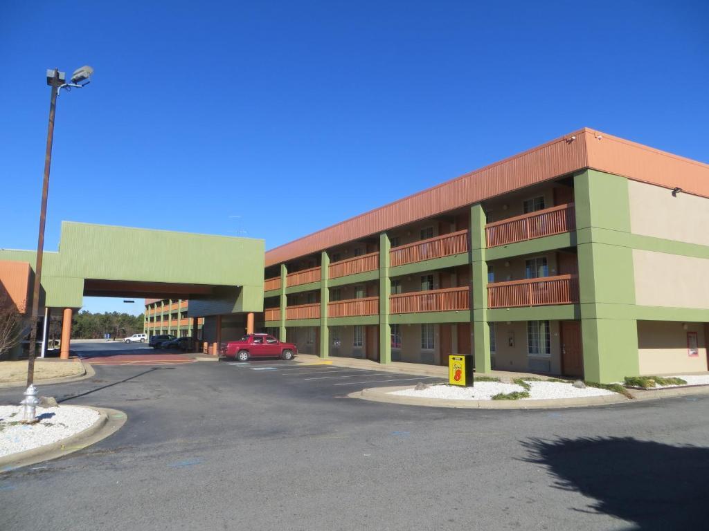 Super 8 By Wyndham Little Rock/Otter Creek Μοτέλ Εξωτερικό φωτογραφία